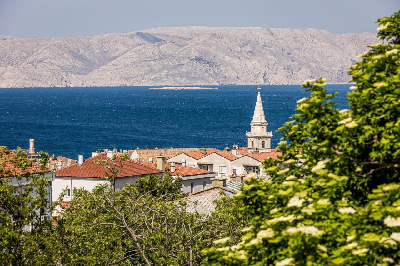 Apartments Klara Senj  Bagian luar foto